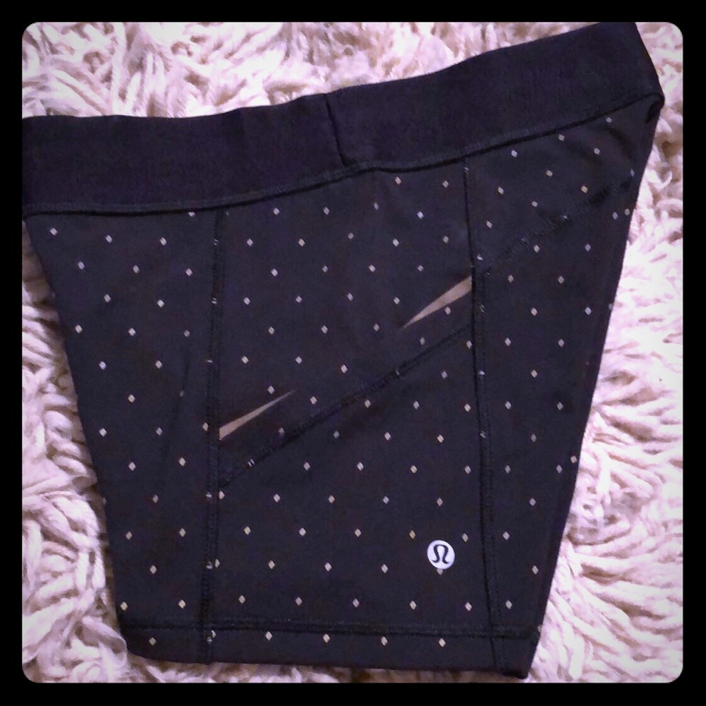 NWOT LULULEMON SHORTS 🏃🏻‍♀️